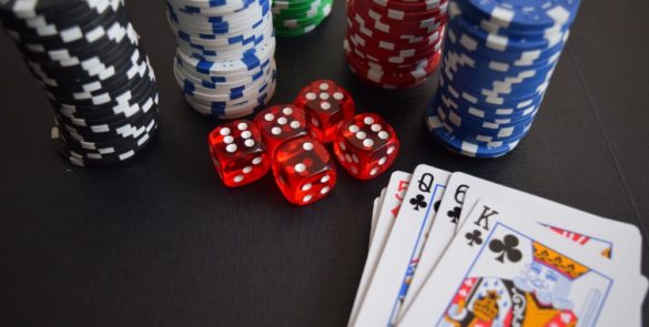 Can Playing Poker Make You a Better Investor